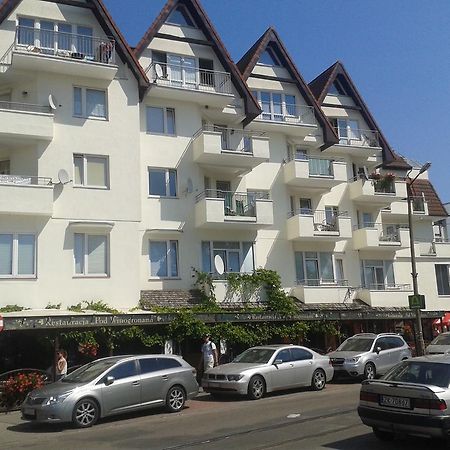 Apartament Portowy Z Garazem, Ul Towarowa 科沃布热格 客房 照片