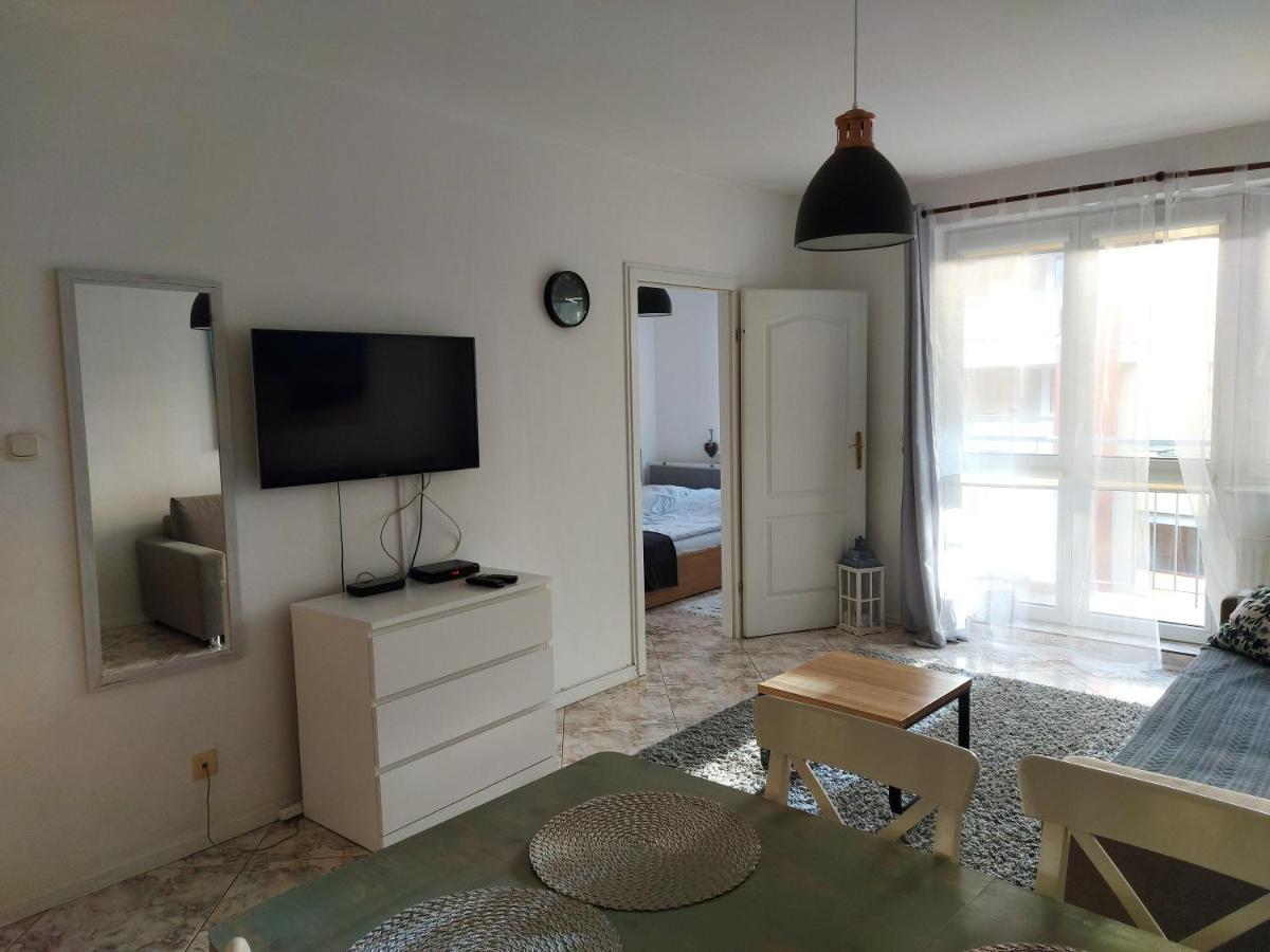 Apartament Portowy Z Garazem, Ul Towarowa 科沃布热格 外观 照片
