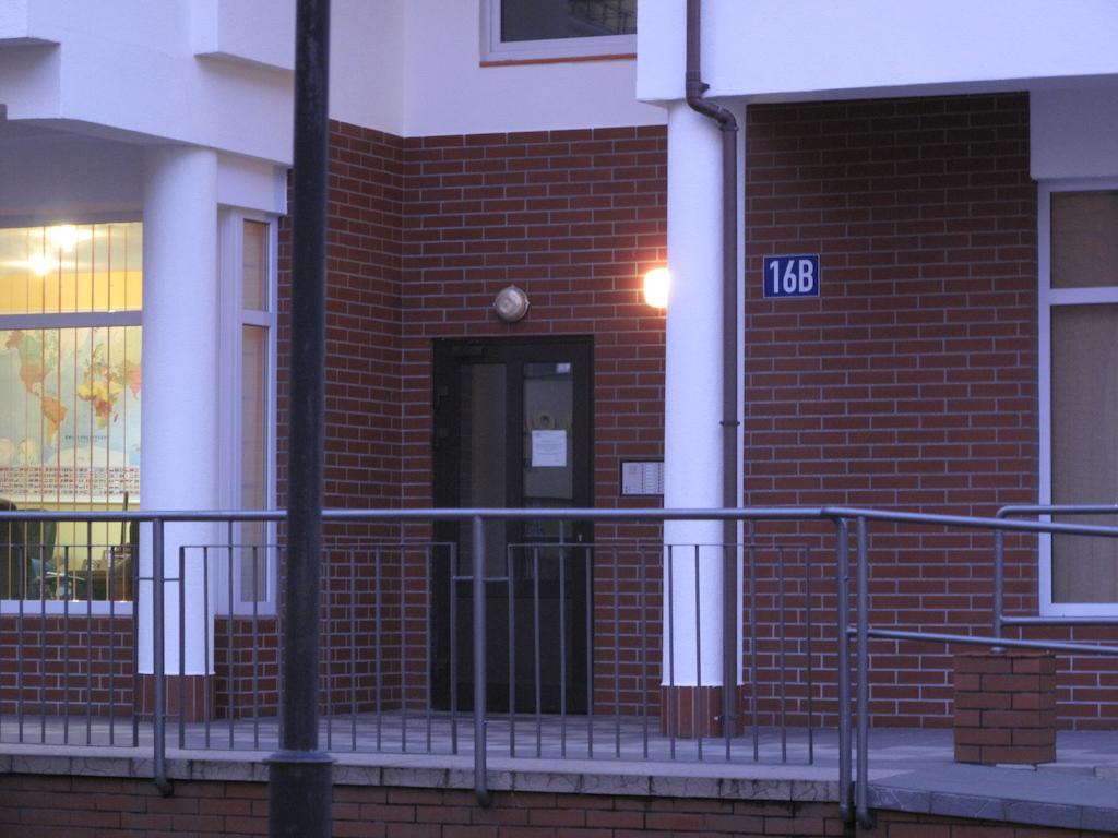 Apartament Portowy Z Garazem, Ul Towarowa 科沃布热格 客房 照片